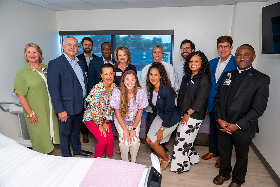 CHRISTUS Ochsner Lake Area Hospital Maternal Health Room